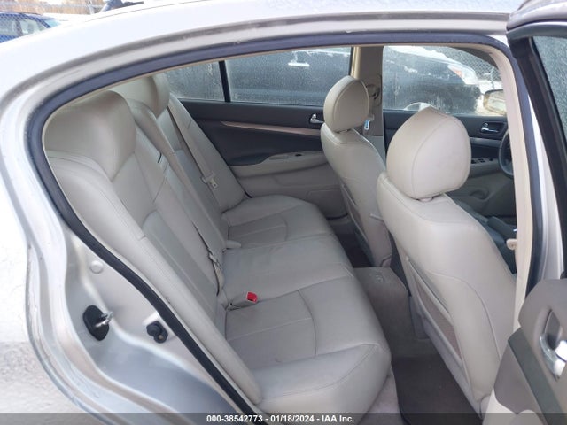 2011 INFINITI G37X VIN: JN1CV6AR2BM350050