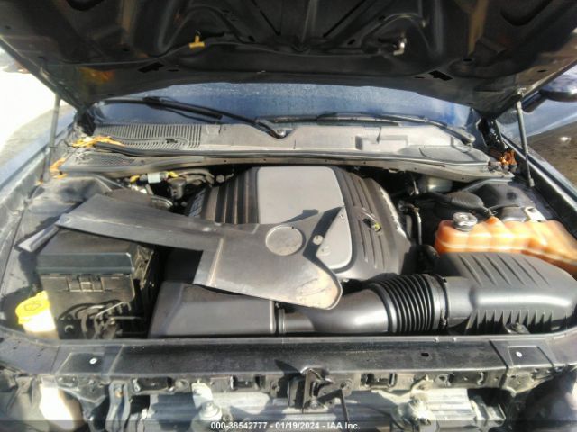 2C3CDYBT5EH158218 Dodge Challenger R/t
