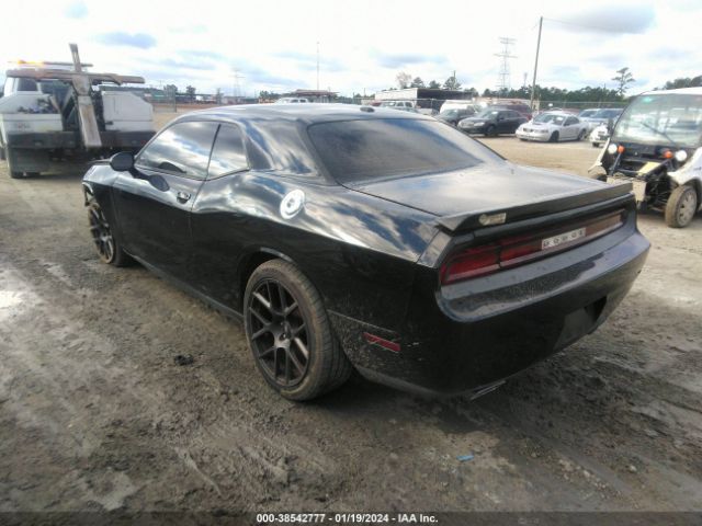 2C3CDYBT5EH158218 Dodge Challenger R/t