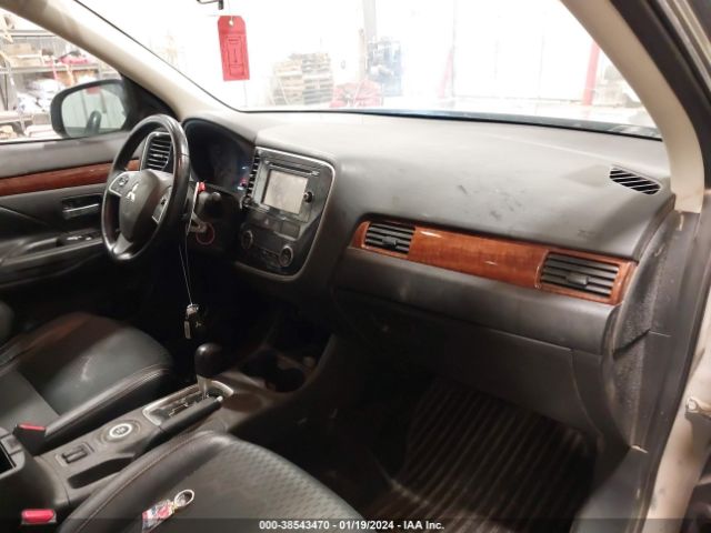 JA4JZ4AX1FZ001895 Mitsubishi OUTLANDER GT