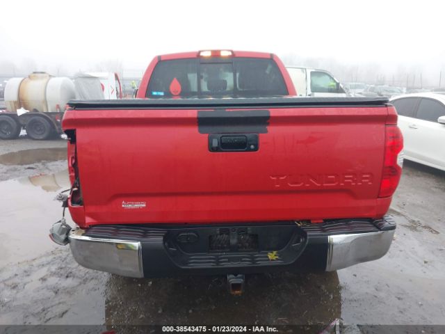 5TFUW5F17EX353511 Toyota Tundra Sr5 5.7l V8