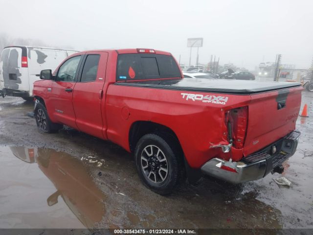 5TFUW5F17EX353511 Toyota Tundra Sr5 5.7l V8
