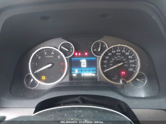 5TFUW5F17EX353511 Toyota Tundra Sr5 5.7l V8