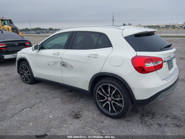 2015 MERCEDES-BENZ GLA 250 WDCTG4EB0FJ166526 Photo 2