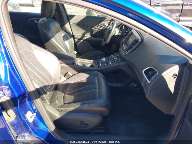 Chrysler 200 Limited Platinum 2016 1C3CCCAB6GN191804 Image 5