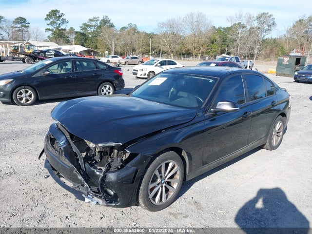 BMW 320i 2016 WBA8E1G59GNT35344 Image 6