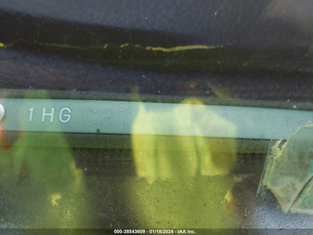 1993 HONDA ACCORD LX VIN: 1HGCB765XPA119148