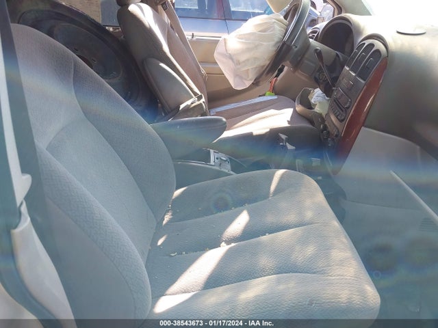 2006 CHRYSLER TOWN & COUNTRY VIN: 1A4GP45R56B540878