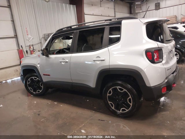 ZACCJBCB8HPG29658 Jeep Renegade Trailhawk 4x4