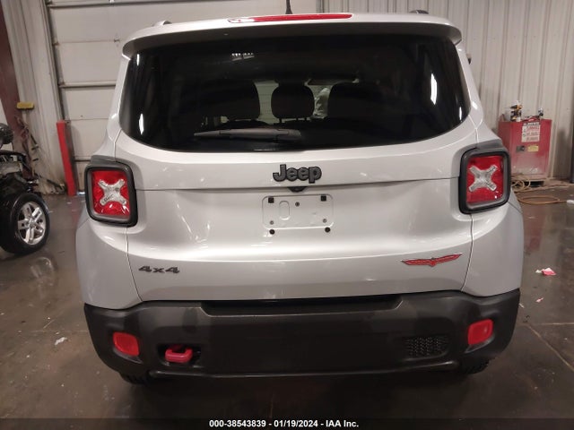 ZACCJBCB8HPG29658 Jeep Renegade Trailhawk 4x4