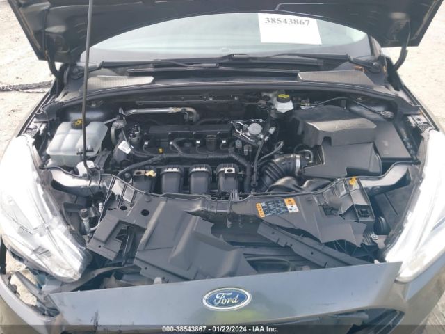 1FADP3E28JL307351 Ford FOCUS S