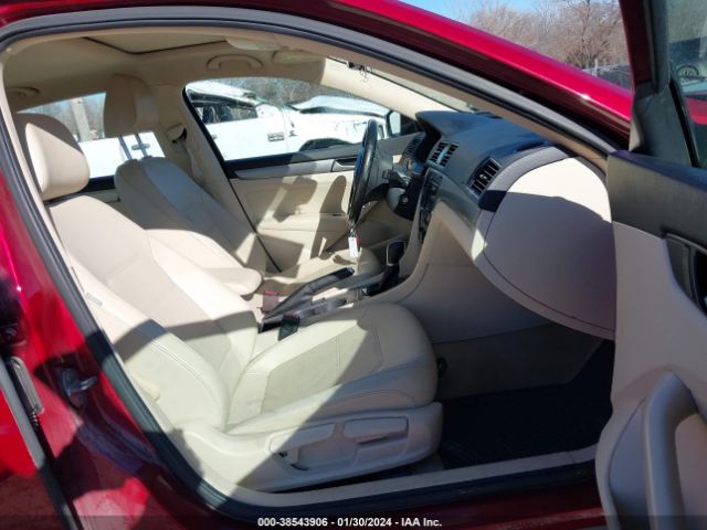 2015 VOLKSWAGEN PASSAT 1VWBV7A32FC108930 Photo 4