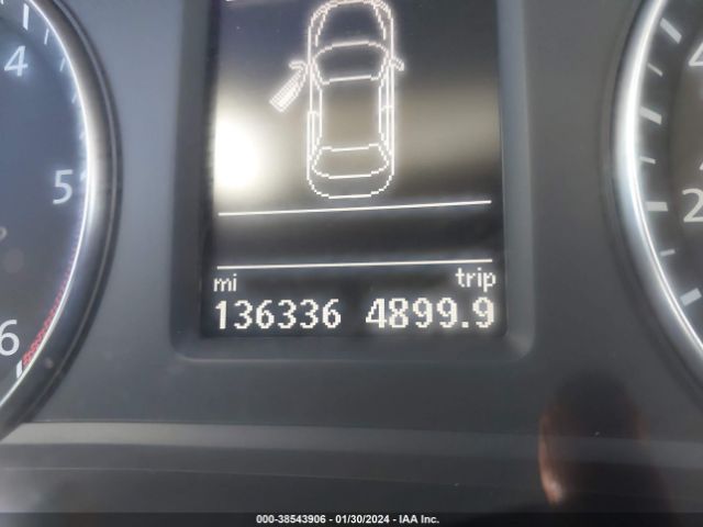 2015 VOLKSWAGEN PASSAT 1VWBV7A32FC108930 Photo 6