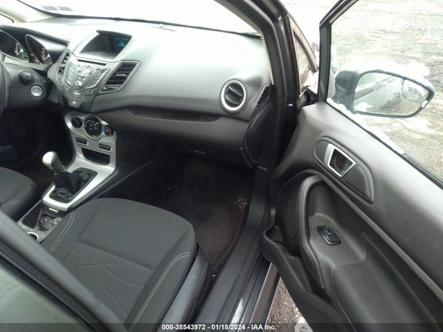 Ford FIESTA SE 2015 3FADP4BJ4FM218982 Image 5