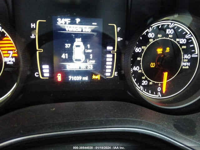 1C4PJMLB9MD156696 Jeep Cherokee Altitude 4x4