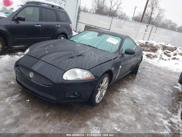 2007 JAGUAR XKR SAJWA43C679B19993 Photo 1