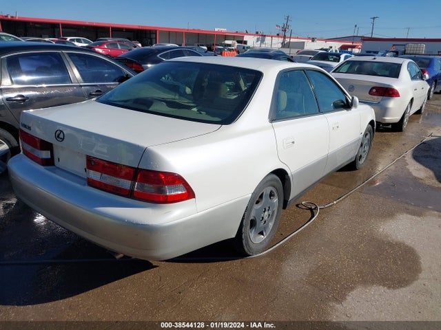 2001 LEXUS ES 300 BASE (A4) VIN: JT8BF28G210322028