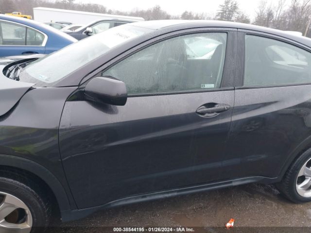 3CZRU6H37JM712463 Honda HR-V LX