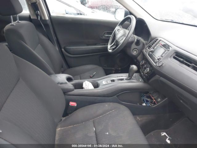 3CZRU6H37JM712463 Honda HR-V LX