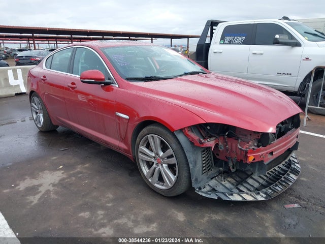 2013 JAGUAR XF SAJWJ0EF3D8S90747 Photo 0