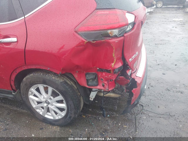 Nissan ROGUE SV 2017 JN8AT2MT6HW384259 Image 6
