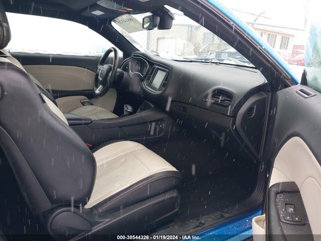Dodge Challenger Sxt Plus Or R/t Plus 2015 2C3CDZBG9FH843607 Image 5