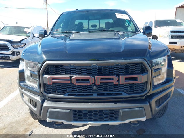 Ford F-150 Raptor 2018 1FTFW1RG2JFE41125 Image 12