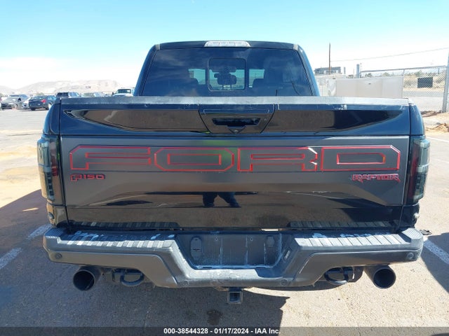 Ford F-150 Raptor 2018 1FTFW1RG2JFE41125 Image 16