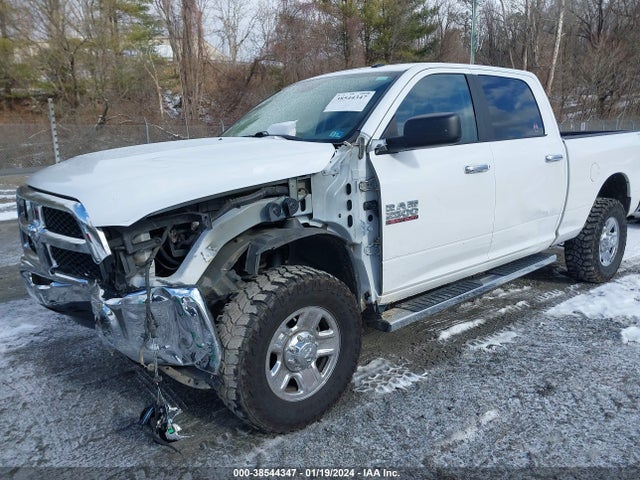 RAM 2500 Slt  4x4 6'4 Box 2017 3C6TR5DT7HG652147 Image 2