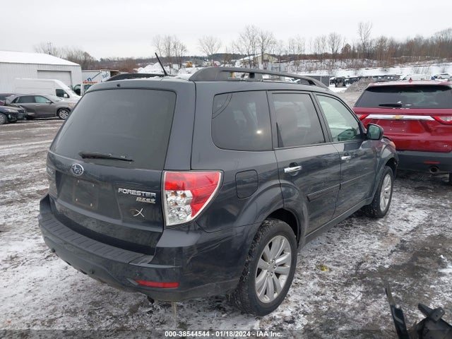 2012 SUBARU FORESTER 2.5X PREMIUM VIN: JF2SHADC0CH447284