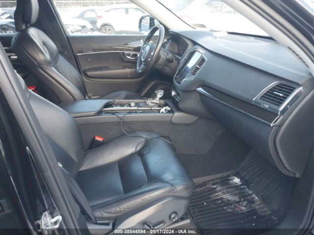 2018 VOLVO XC90 YV4102PKXJ1354639 Photo 4