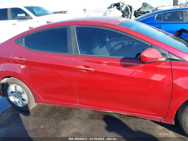 2016 HYUNDAI ELANTRA SE VIN: 5NPDH4AE0GH776721