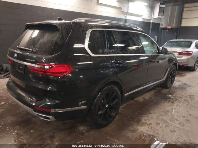 2020 BMW X7 5UXCW2C09L9A03516 Photo 3