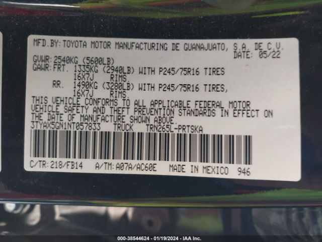 3TYAX5GN1NT057833 Toyota Tacoma Sr
