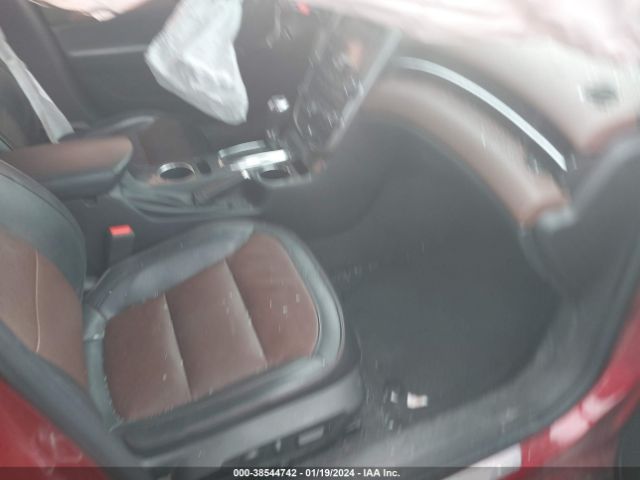 1G11H5SL6EF197352 Chevrolet Malibu 1lz