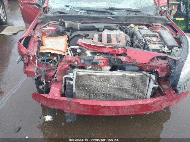 1G11H5SL6EF197352 Chevrolet Malibu 1lz
