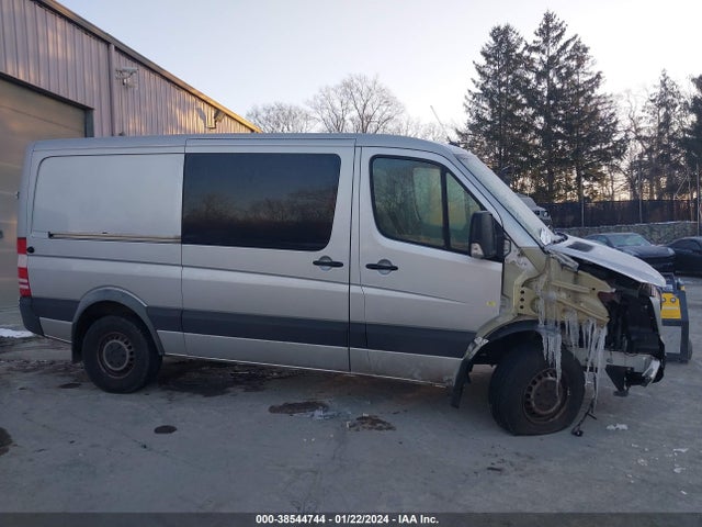 WD4FE7CD3HP373528 Mercedes-Benz Sprinter 2500 Standard Roof V6