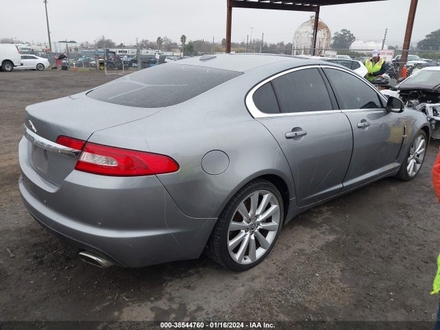 2010 JAGUAR XF SAJWA0GB6ALR76736 Photo 3