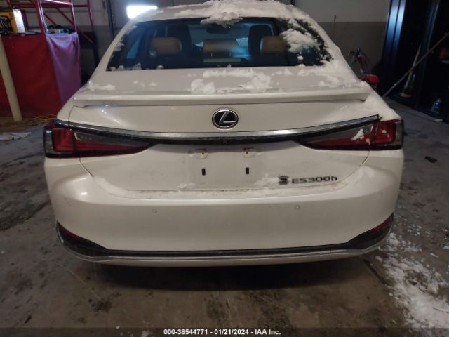 58AFA1C11PU034585 Lexus Es 300h Ultra Luxury