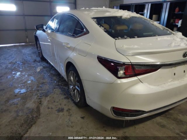 58AFA1C11PU034585 Lexus Es 300h Ultra Luxury