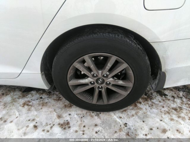 5NPE24AFXFH213737 Hyundai SONATA SE