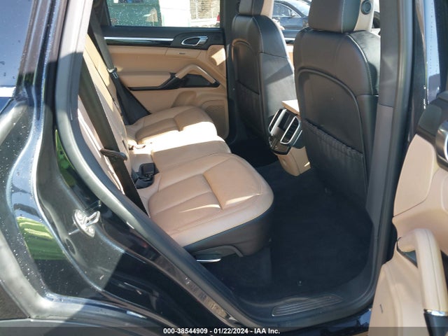 2016 PORSCHE CAYENNE WP1AA2A2XGKA13302 Photo 7
