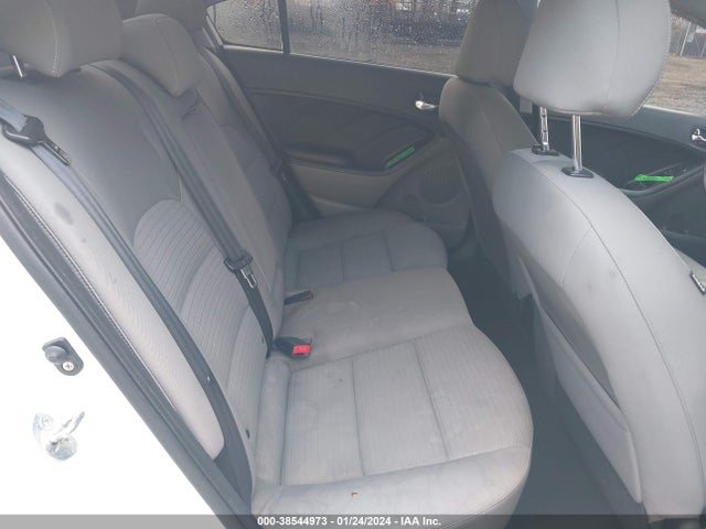 KIA FORTE LX 2015 KNAFX4A61F5400707 Image 8