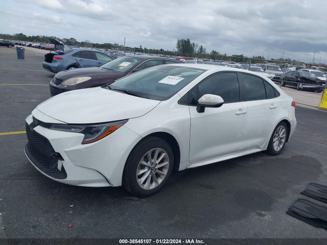 Toyota COROLLA LE 2021 JTDVPMAEXMJ121900 Image 2