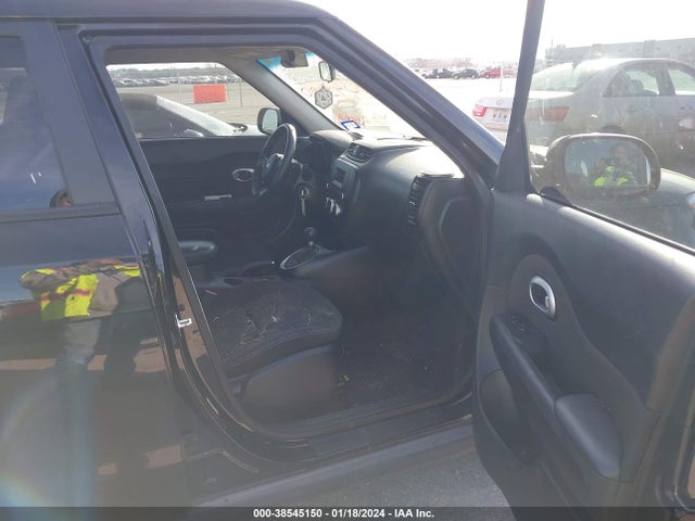 2014 KIA SOUL VIN: KNDJN2A29E7045504