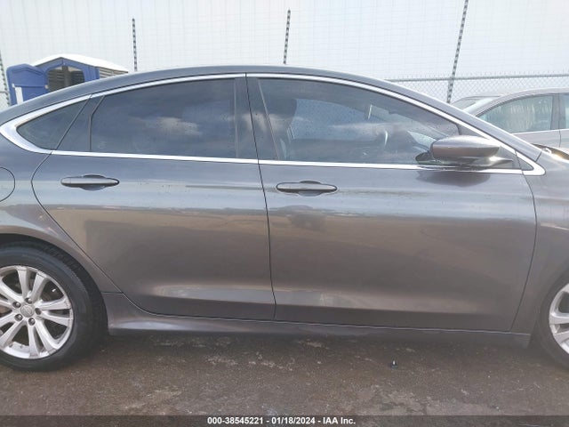 Chrysler 200 Limited 2015 1C3CCCABXFN626788 Image 13