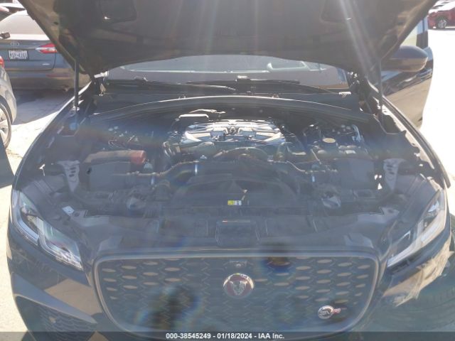 2021 JAGUAR F-PACE SADCZ2EE6MA668800 Photo 9