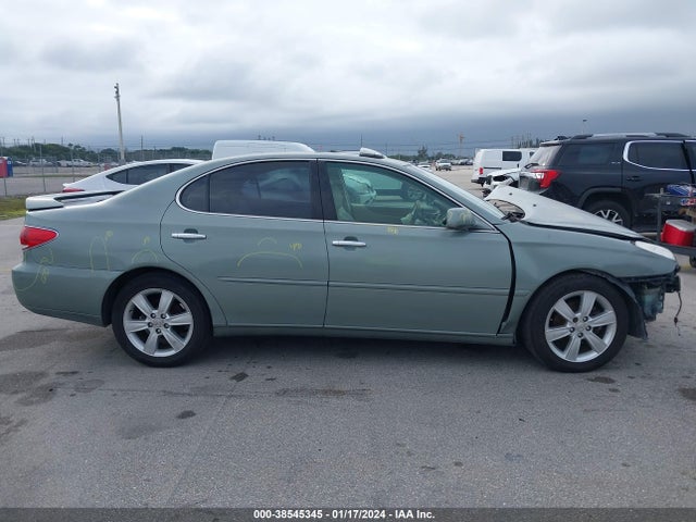2005 LEXUS ES 330 VIN: JTHBA30G355058231