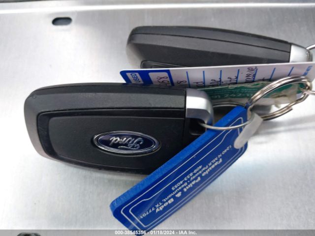 2FMPK3K9XJBB44902 Ford Edge Titanium