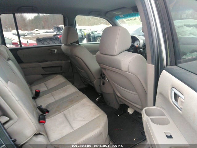2012 HONDA PILOT LX VIN: 5FNYF4H29CB060654